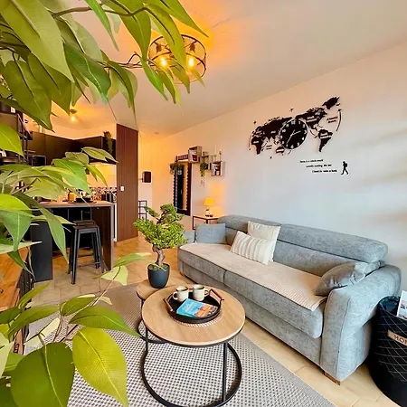 Appartement Balcon Face Moderne Et Climatisé 115